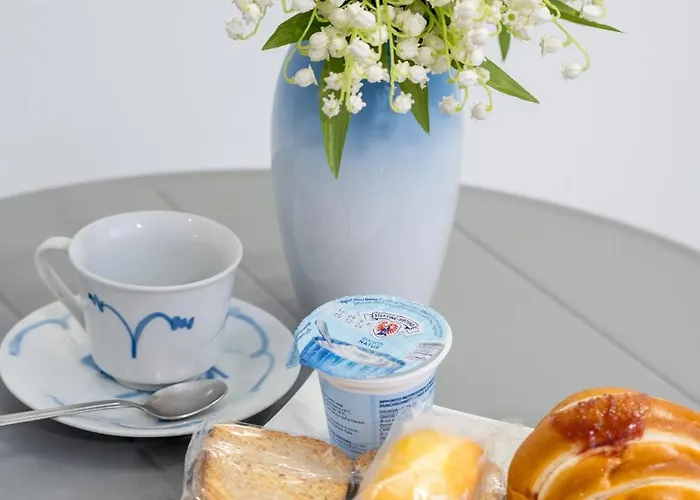 Roem At The Station Bed & Breakfast 3*