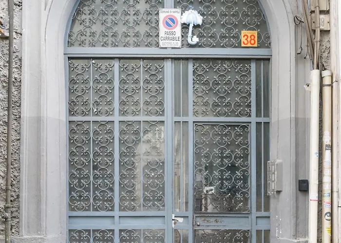 Bed & Breakfast Roem At The Station 3*