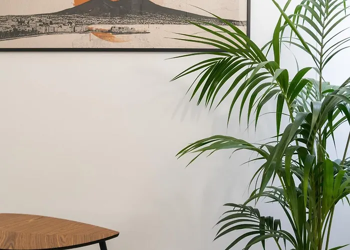 Roem At The Station 3* Napoli