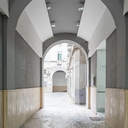 Roem At The Station 3* נאפולי